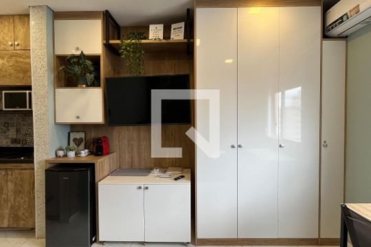 Kitnet/Studio para alugar com 1 quarto, 26m² em Boqueirão, Santos