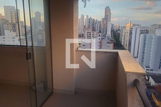 Varanda de apartamento à venda com 3 quartos, 130m² em Setor Bela Vista, Goiânia