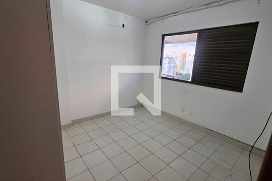 Quarto de apartamento à venda com 3 quartos, 130m² em Setor Bela Vista, Goiânia