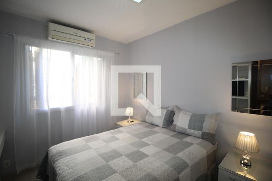 Quarto 1 de apartamento à venda com 2 quartos, 58m² em Jardim Carvalho, Porto Alegre