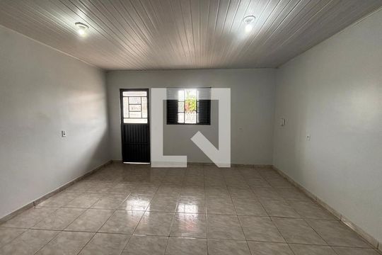 Casa à venda com 4 quartos, 160m² em Santos Dumont, São Leopoldo