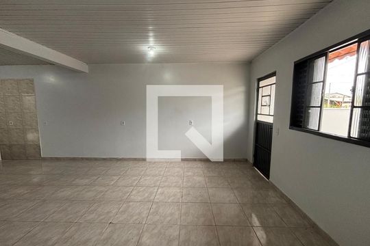 Casa à venda com 4 quartos, 160m² em Santos Dumont, São Leopoldo