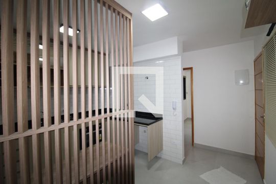 Sala / Cozinha de kitnet/studio para alugar com 1 quarto, 27m² em Santana, São Paulo