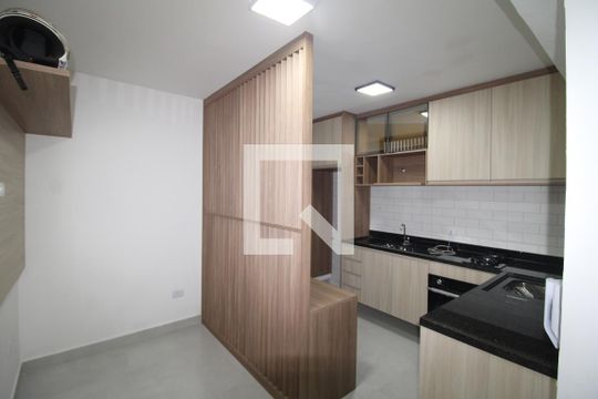Sala / Cozinha de kitnet/studio para alugar com 1 quarto, 27m² em Santana, São Paulo