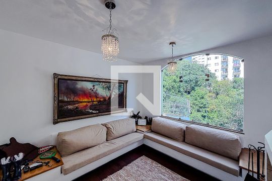 Sala de casa para alugar com 3 quartos, 920m² em Vila Mariana, São Paulo