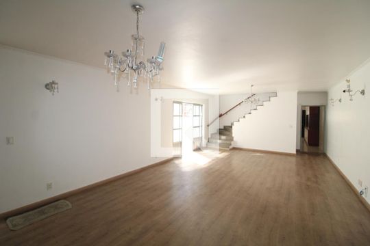 Sala de casa à venda com 6 quartos, 293m² em Jardim São Paulo, São Paulo