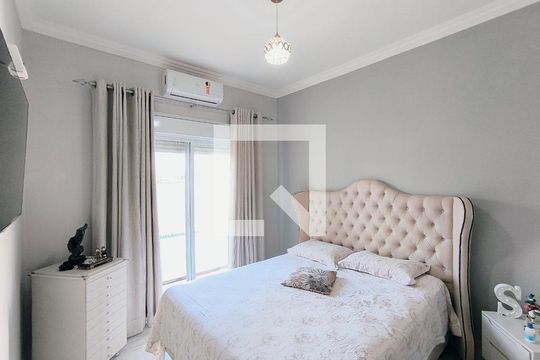Quarto 1 - Suíte de casa de condomínio à venda com 3 quartos, 300m² em Jardim Celeste, Jundiaí
