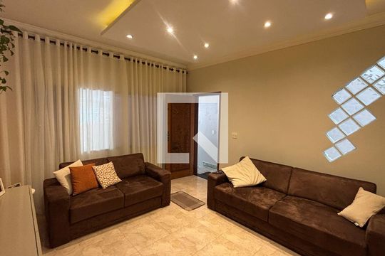 Sala de casa à venda com 3 quartos, 270m² em Centreville, Santo André