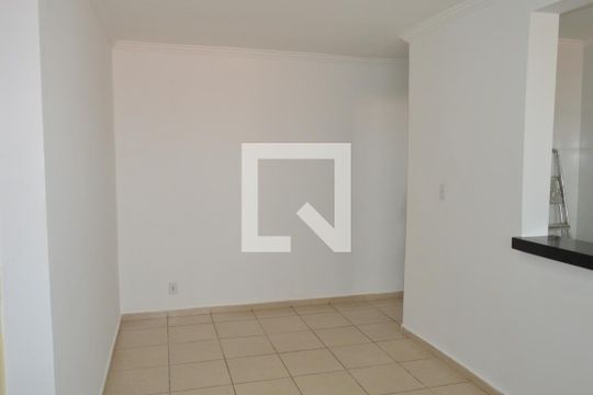 Sala de apartamento para alugar com 2 quartos, 50m² em Parque Ribeirao Preto, Ribeirão Preto