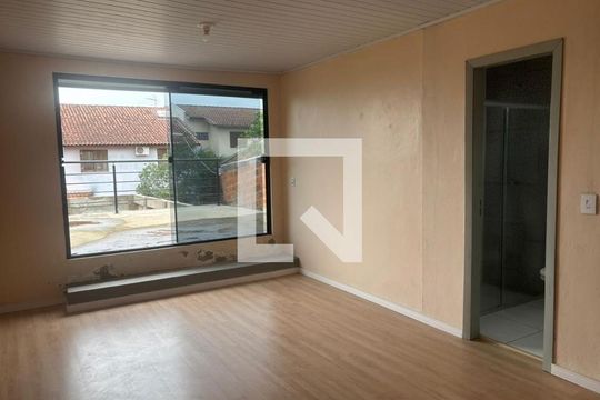Casa à venda com 2 quartos, 80m² em Monte Blanco, São Leopoldo