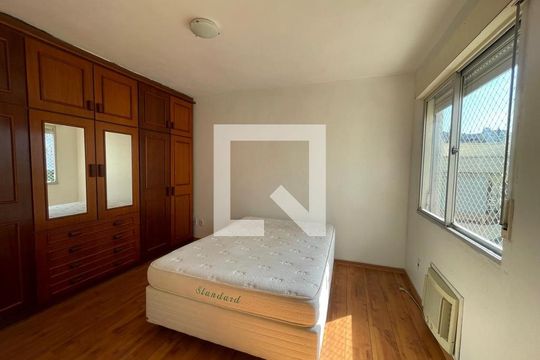 Apartamento à venda com 2 quartos, 71m² em Rio Branco, Novo Hamburgo