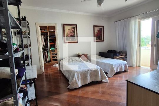 Quarto de casa de condomínio à venda com 5 quartos, 870m² em Alphaville Residencial Um, Barueri