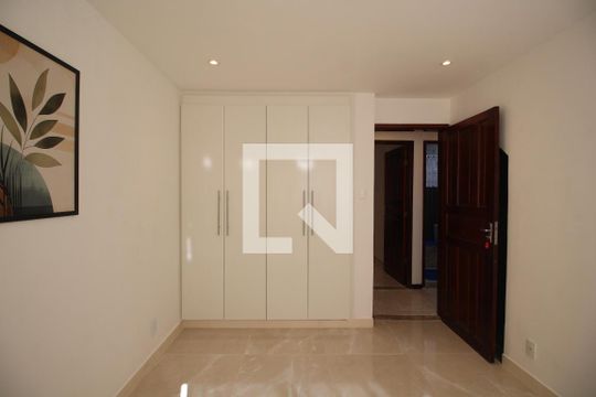 Quarto 1 de casa de condomínio à venda com 2 quartos, 125m² em Taquara, Rio de Janeiro
