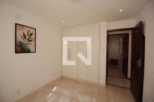 Quarto 1 de casa de condomínio à venda com 2 quartos, 125m² em Taquara, Rio de Janeiro