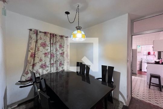 Sala de jantar de casa à venda com 2 quartos, 125m² em Veleiros, São Paulo