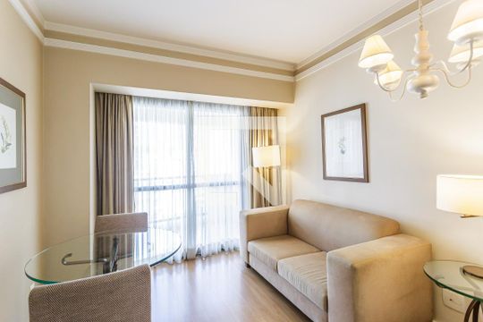 Sala de apartamento para alugar com 2 quartos, 52m² em Vila Nova Conceição, São Paulo