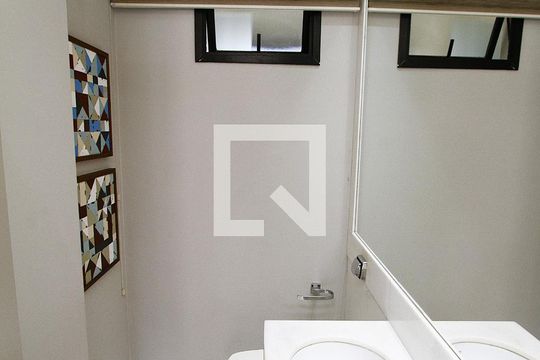 Lavabo de apartamento para alugar com 4 quartos, 185m² em Belvedere, Belo Horizonte