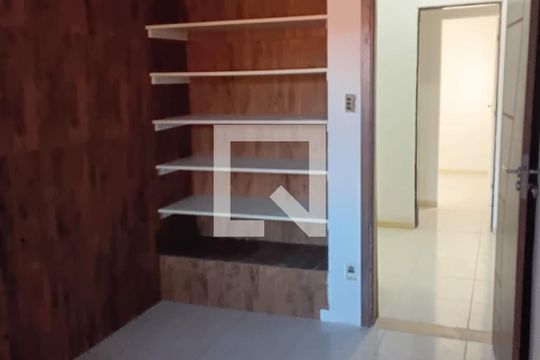 Quarto de casa para alugar com 3 quartos, 150m² em Stella Maris, Salvador