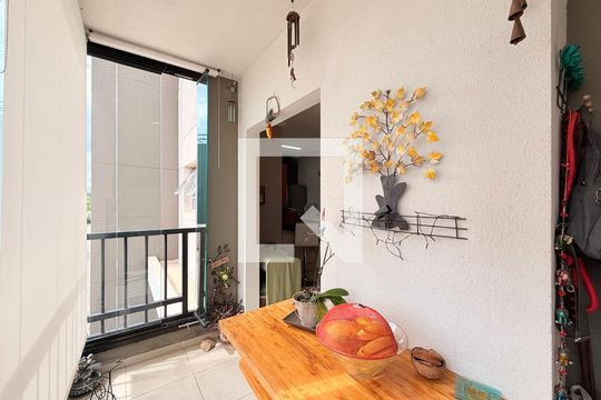 Sacada de apartamento à venda com 2 quartos, 59m² em Medeiros, Jundiaí