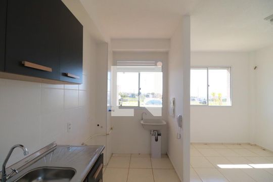 Cozinha  de apartamento para alugar com 2 quartos, 50m² em Maubisa, Ribeirão Preto
