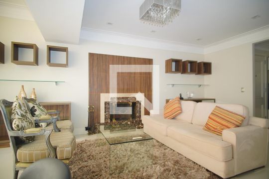 Sala de apartamento para alugar com 2 quartos, 163m² em Passo D’areia, Porto Alegre