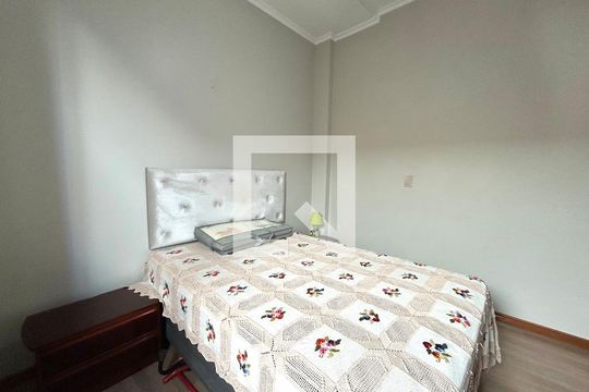 Quarto 1 de casa para alugar com 6 quartos, 374m² em Jardim Atlântico, Florianópolis