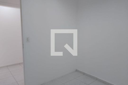 Quarto 2 de casa para alugar com 7 quartos, 170m² em Vila Campesina, Osasco