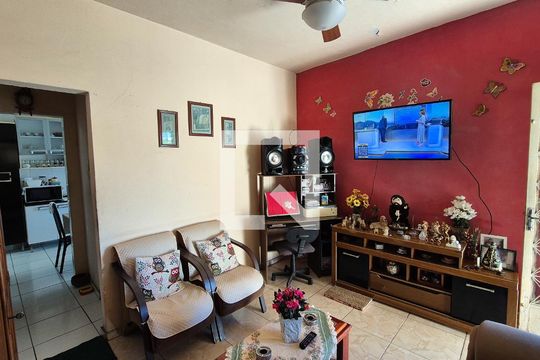 Sala de casa à venda com 2 quartos, 67m² em Irajá, Rio de Janeiro