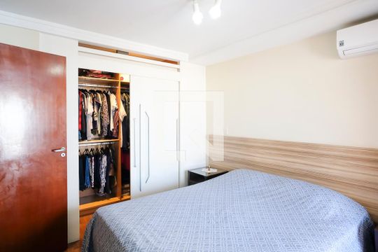 Suíte  de apartamento à venda com 3 quartos, 188m² em Santa Maria, São Caetano do Sul