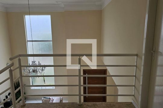 Sala de casa de condomínio para alugar com 4 quartos, 360m² em Altos da Bela Vista, Indaiatuba