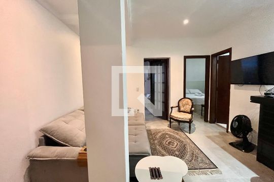 Apartamento para alugar com 1 quarto, 40m² em Copacabana, Rio de Janeiro