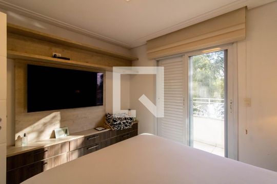 Suíte 1 de casa de condomínio à venda com 3 quartos, 205m² em Ponte Grande, Guarulhos