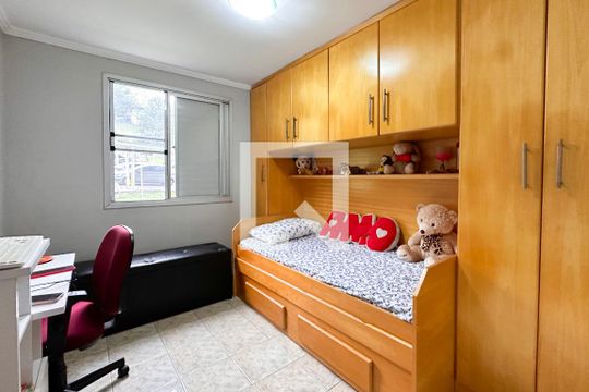 Quarto 2 de apartamento para alugar com 2 quartos, 56m² em Santa Terezinha, São Bernardo do Campo