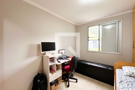 Quarto 2 de apartamento para alugar com 2 quartos, 56m² em Santa Terezinha, São Bernardo do Campo