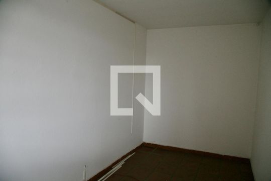 Quarto de casa para alugar com 5 quartos, 405m² em Jardim São Luís, São Paulo