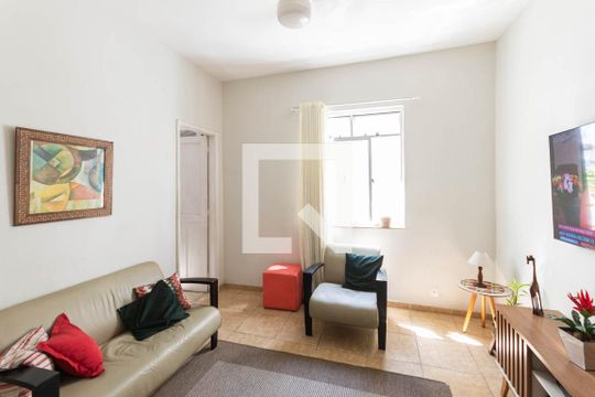 Sala de casa à venda com 4 quartos, 200m² em Riachuelo, Rio de Janeiro