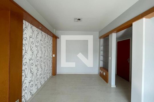 Apartamento à venda com 1 quarto, 76m² em Ideal, Novo Hamburgo
