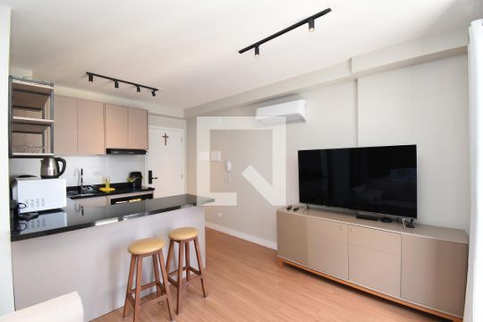 Studio de kitnet/studio à venda com 1 quarto, 38m² em Centro, Curitiba