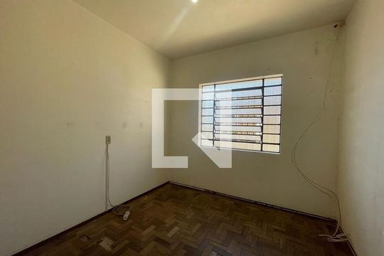 Casa à venda com 5 quartos, 234m² em Primavera, Novo Hamburgo