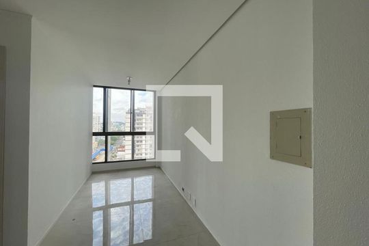 Apartamento à venda com 2 quartos, 80m² em Centro, Novo Hamburgo