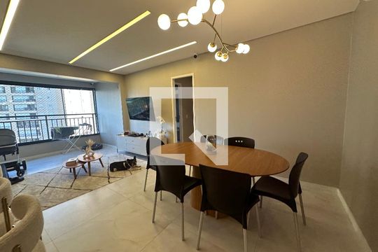 Sala de apartamento para alugar com 3 quartos, 89m² em Alphaville, Barueri