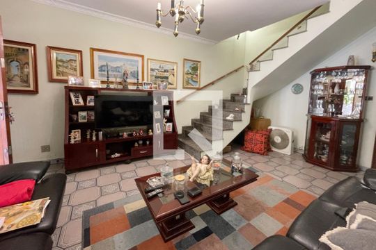 Casa para alugar com 3 quartos, 136m² em Água Fria, São Paulo