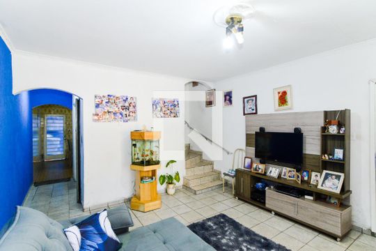 Sala de casa à venda com 2 quartos, 176m² em Jardim Moreira, Guarulhos