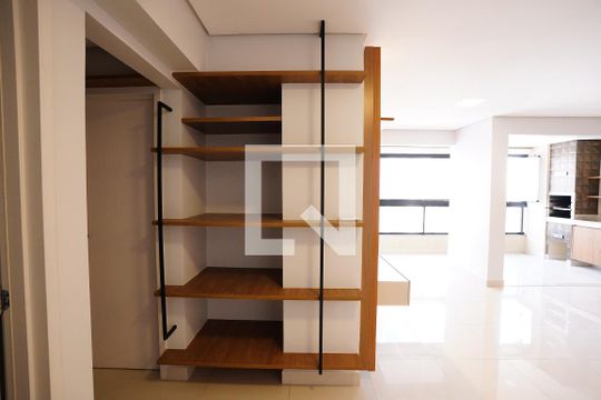 Apartamento à venda com 3 quartos, 113m² em Setor Oeste, Goiânia
