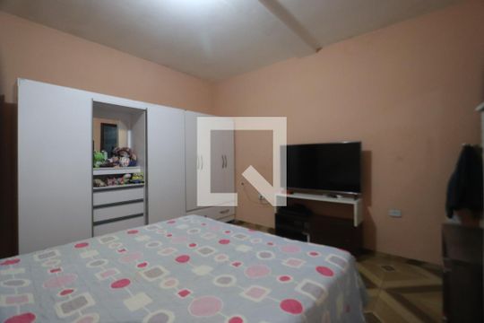Suíte de casa à venda com 4 quartos, 125m² em Fazenda da Juta, São Paulo
