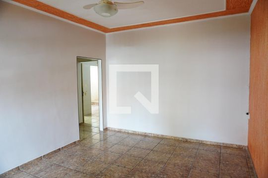 Sala de casa para alugar com 3 quartos, 205m² em Jardim Girassol, Americana