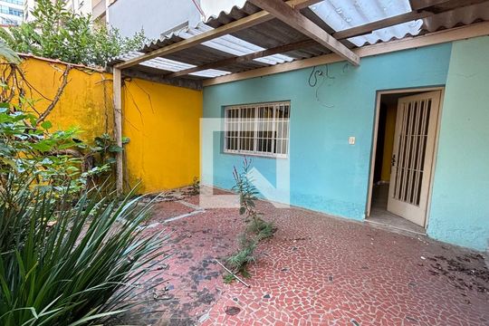Casa para alugar com 2 quartos, 150m² em Campo Belo, São Paulo