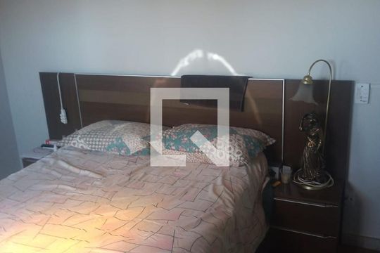 Quarto de apartamento à venda com 3 quartos, 180m² em Alto Caiçaras, Belo Horizonte