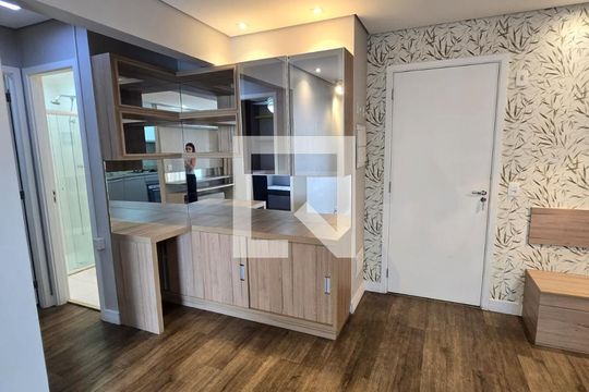 Sala de apartamento à venda com 2 quartos, 59m² em Bethaville I, Barueri