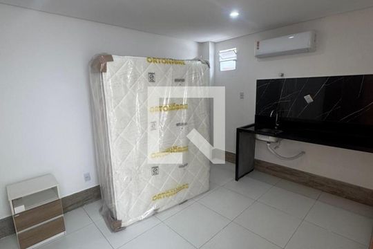 Kitnet/Studio para alugar com 1 quarto, 35m² em Piatã, Salvador